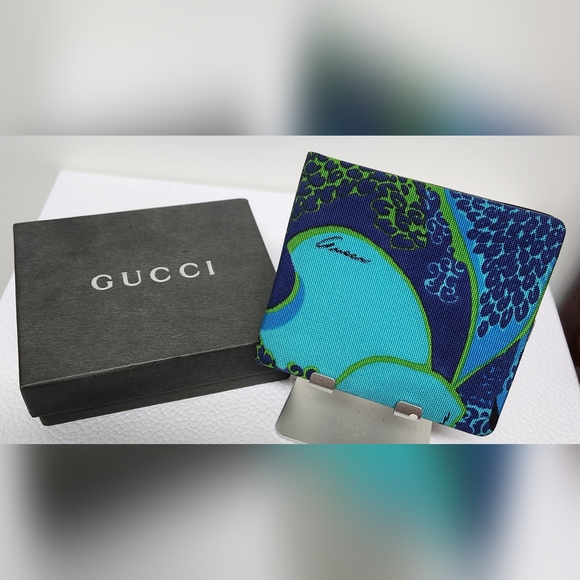 GUCCI Snap Case Vintage RARE Tom Ford Era COLLECTORS ITEM!! SALE SALE SALE - Picture 6 of 13